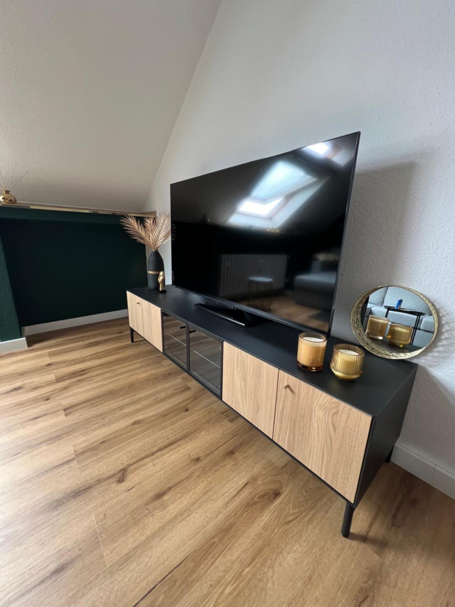 Stilvoll-modern-neu Apartment
